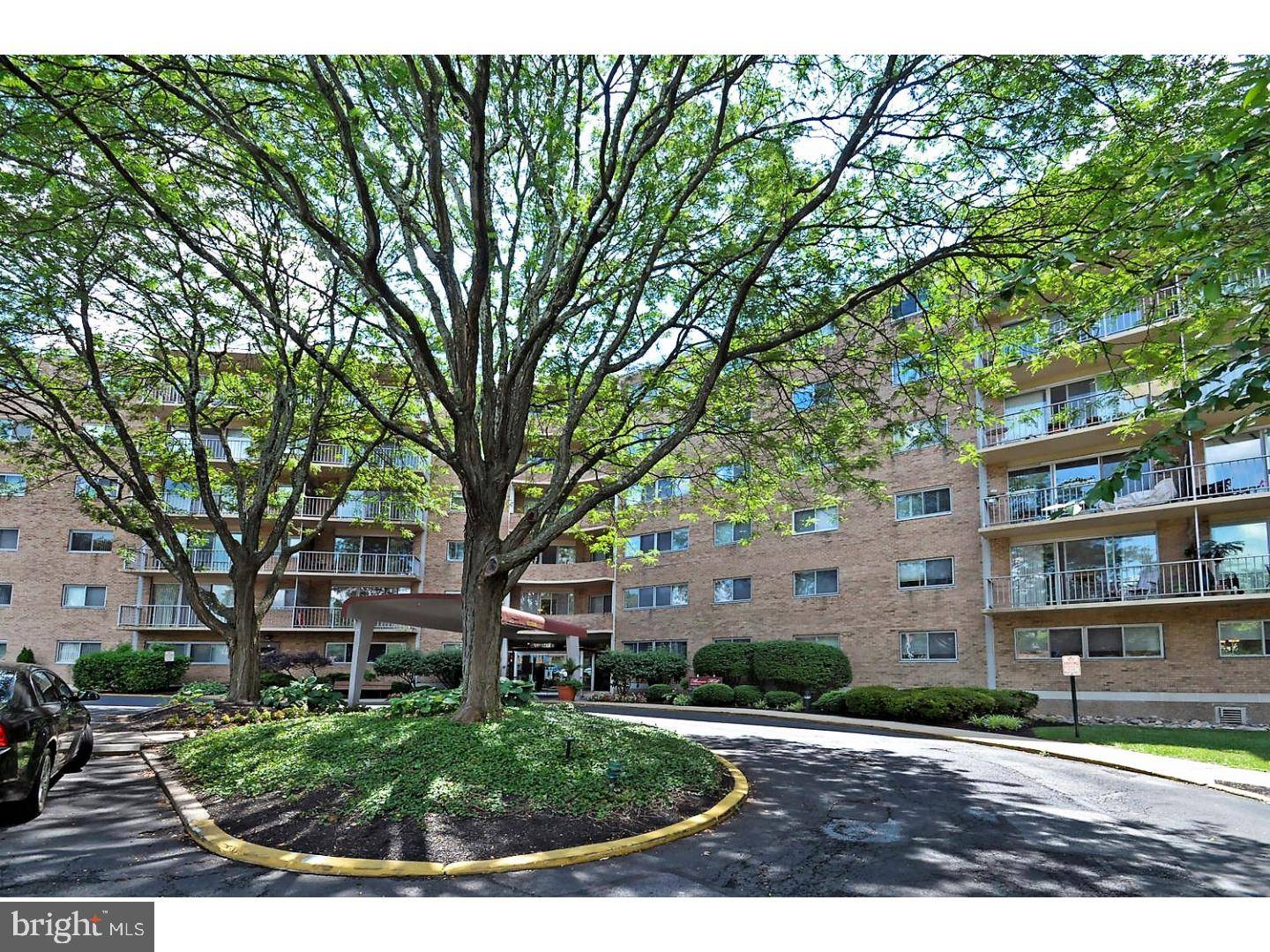 Jenkintown, PA 19046,309 FLORENCE AVE #208N