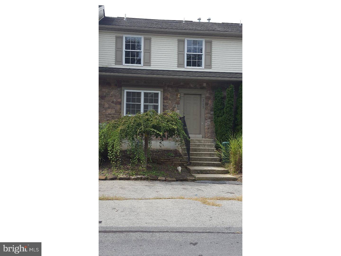 Blandon, PA 19510,313 WHITE BIRCH LN