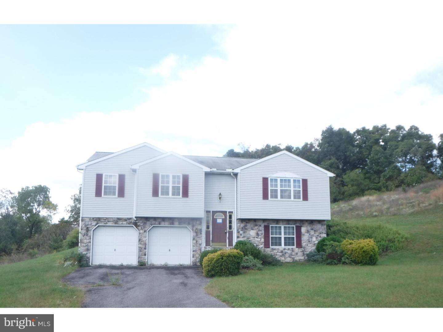 Mohrsville, PA 19541,90 JILL CT