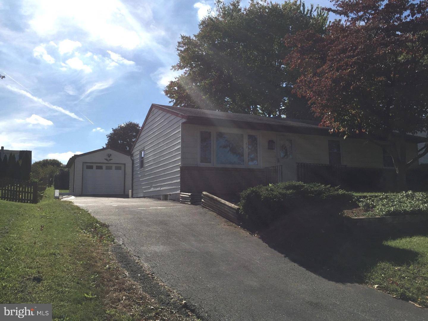 Bechtelsville, PA 19505,42 CHESTNUT LN