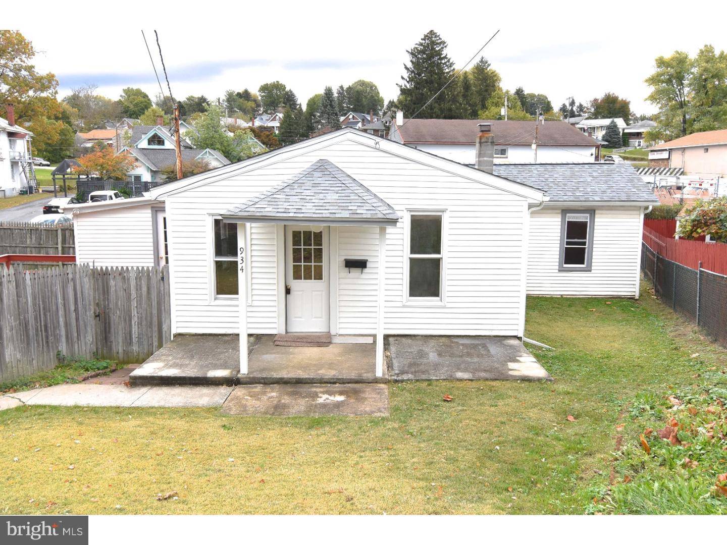 Shillington, PA 19607,934 FERN AVE