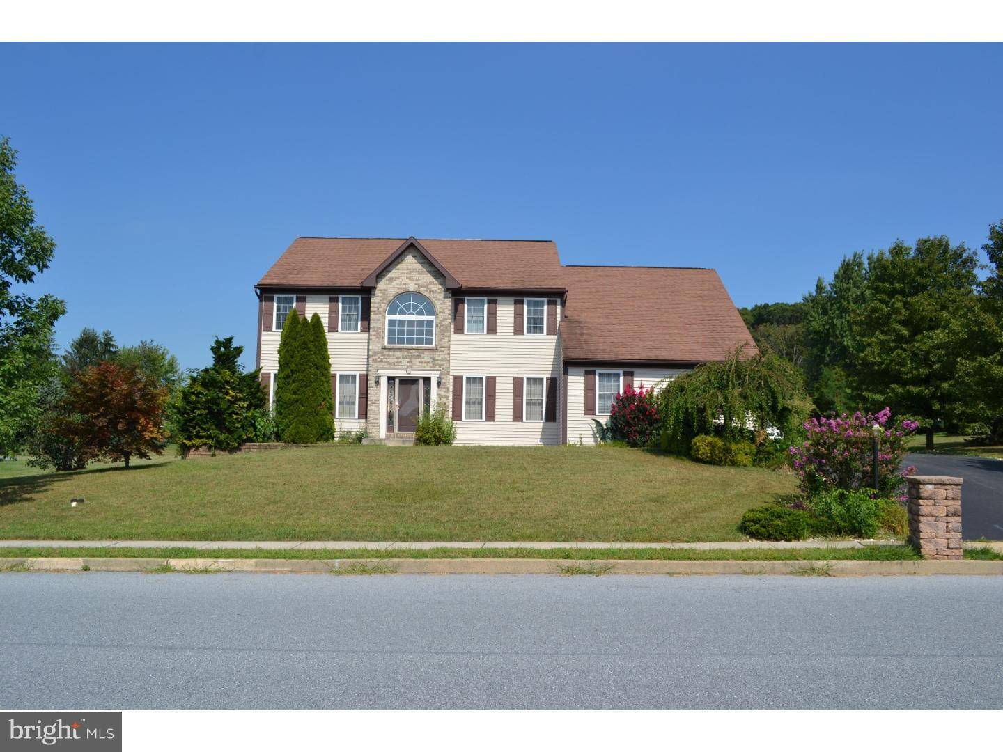 Douglassville, PA 19518,211 SPRING VIEW DR