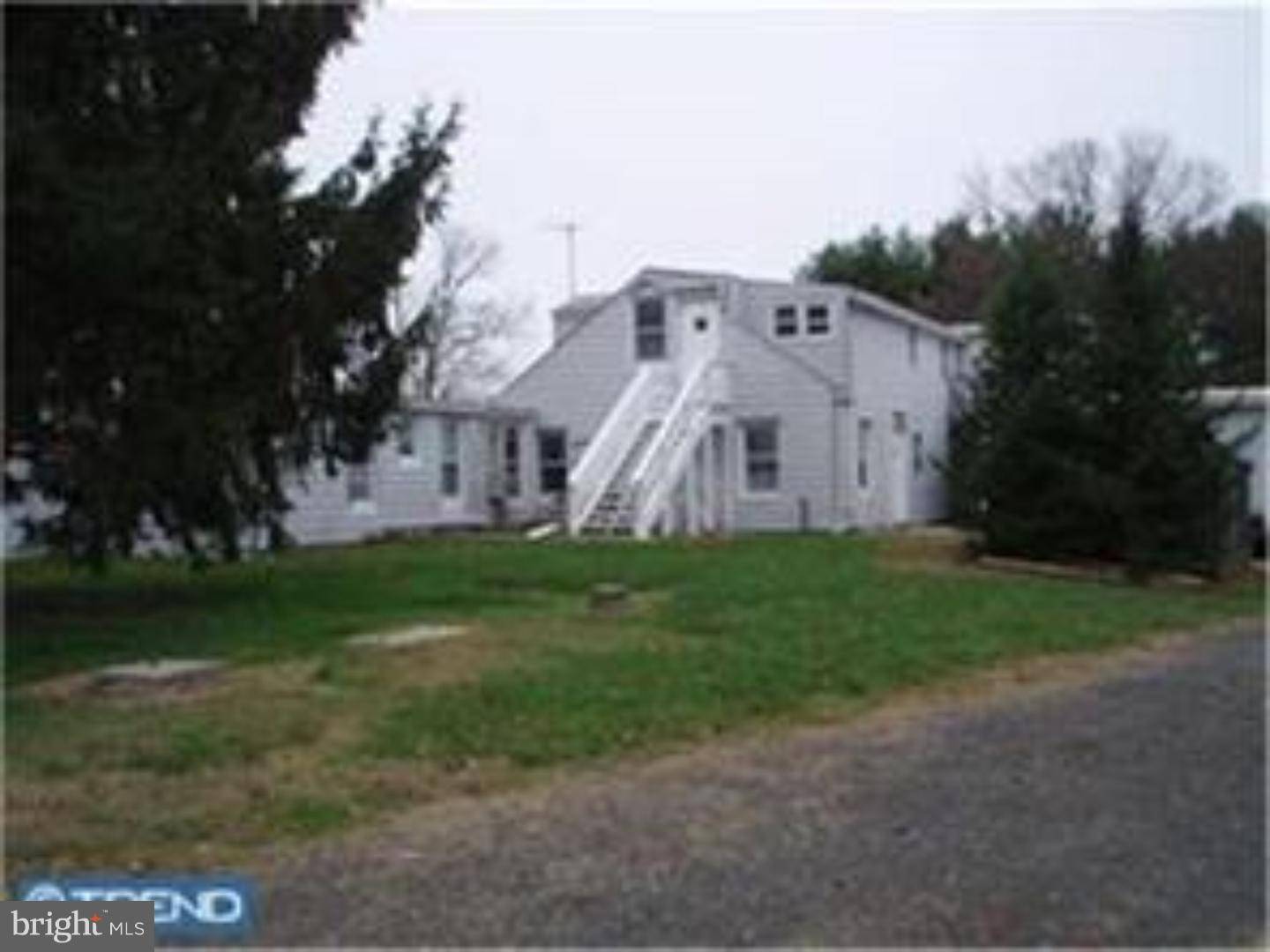 Hopewell, NJ 08525,23 FEATHERBED LN