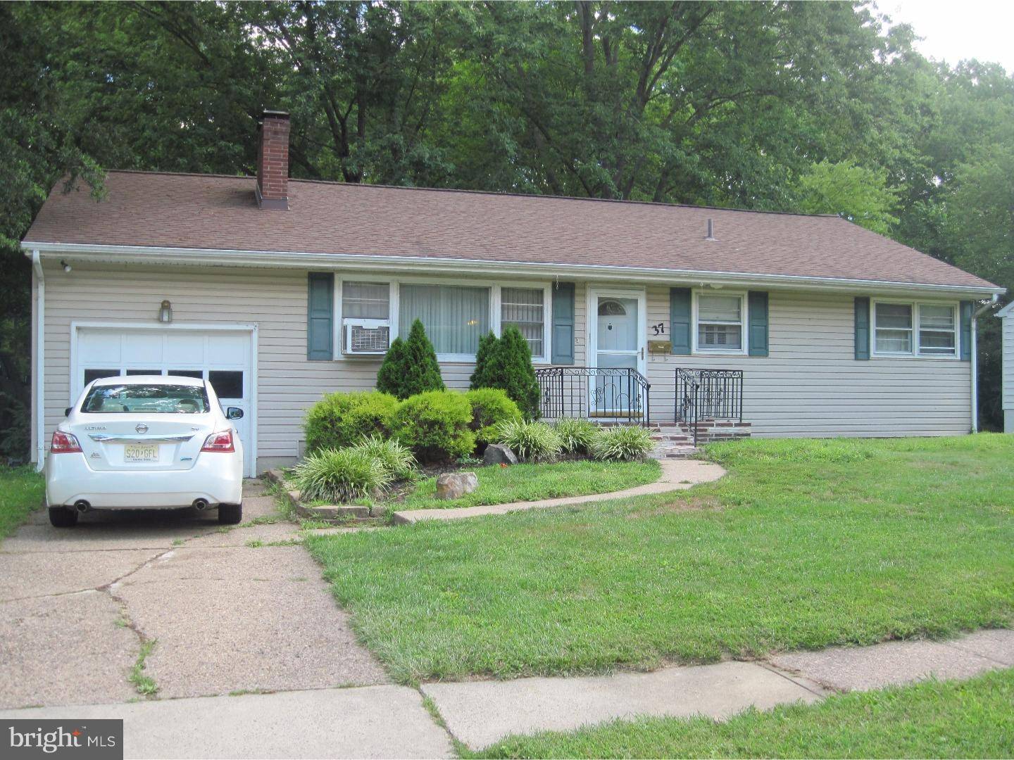 Ewing Twp, NJ 08618,37 GLEN STEWART DR