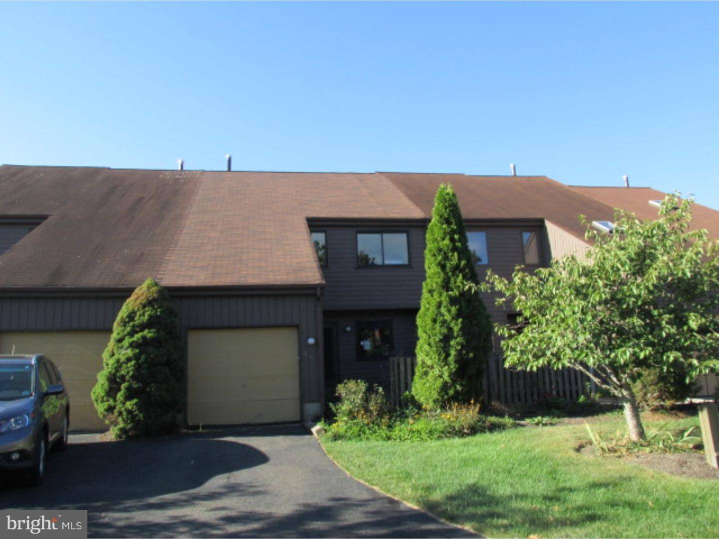 Ewing, NJ 08628,60 JACOB CT