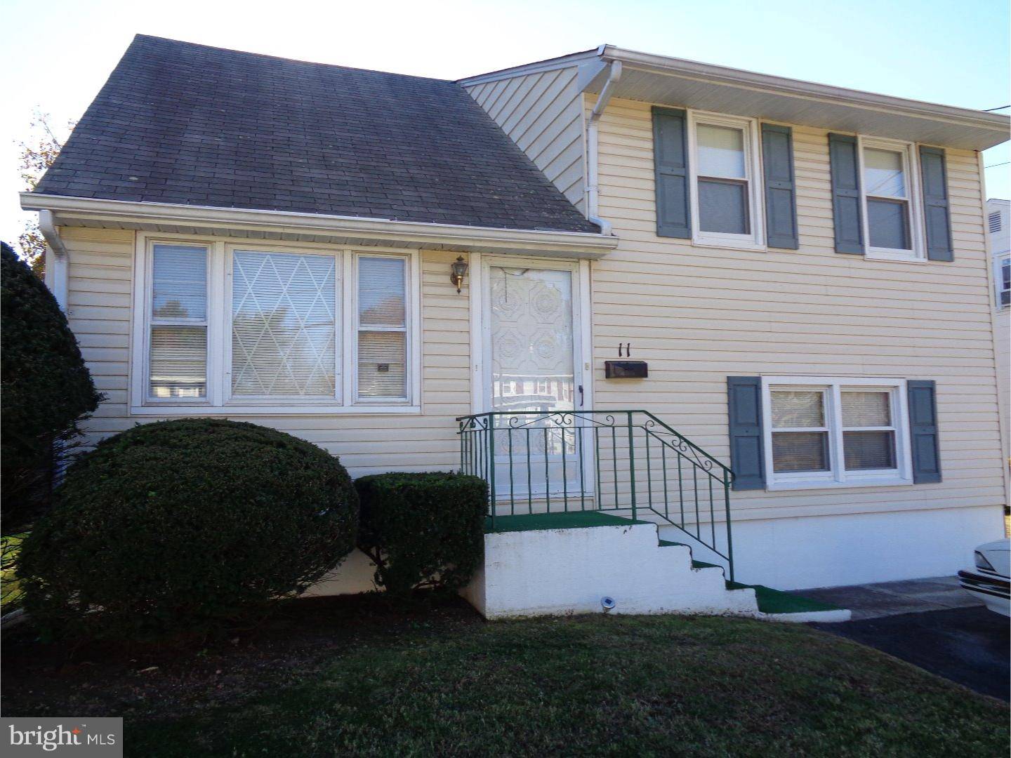 Hamilton Township, NJ 08610,11 MAGNOLIA LN