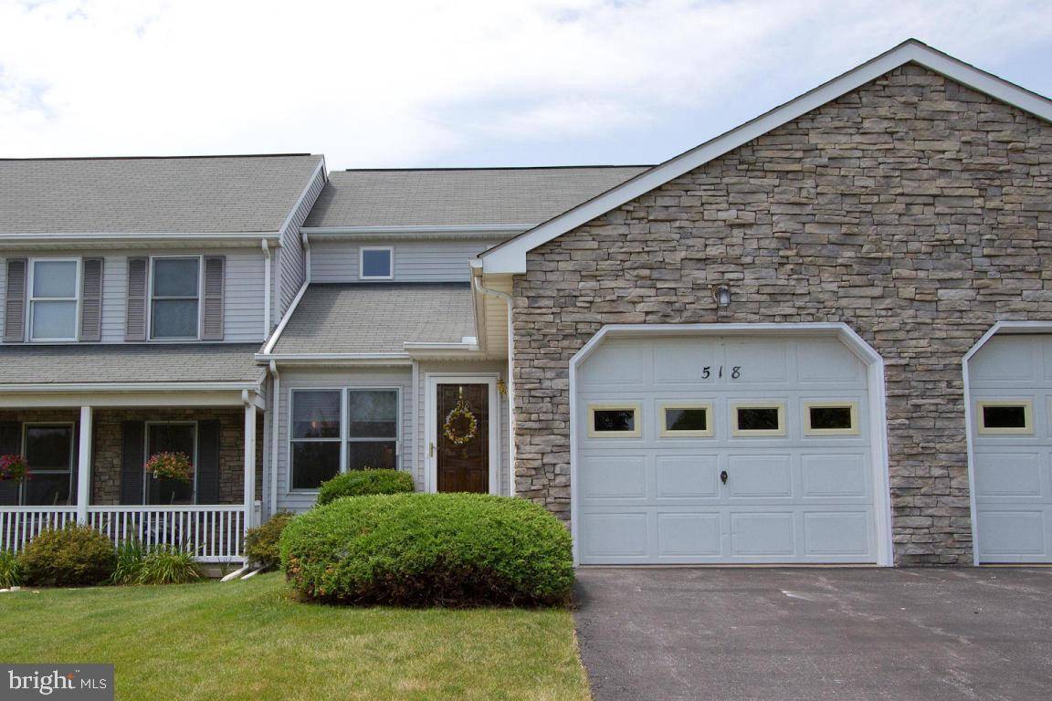 Manheim, PA 17545,518 MEADOWLARK LN