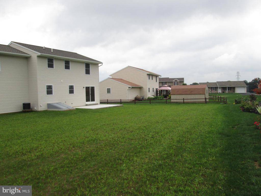 Newmanstown, PA 17073,107 EDGEMONT LN