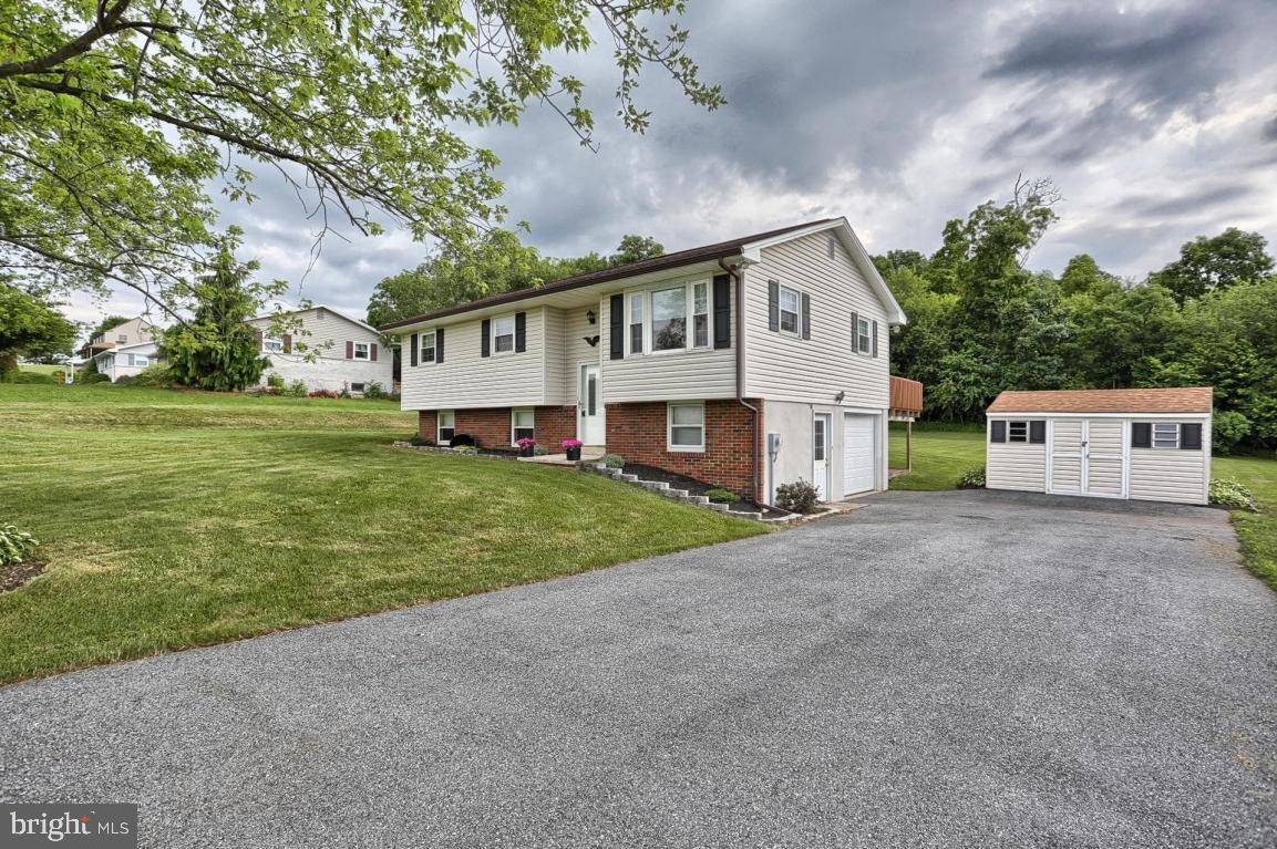 Fredericksburg, PA 17026,116 MELANIE DR