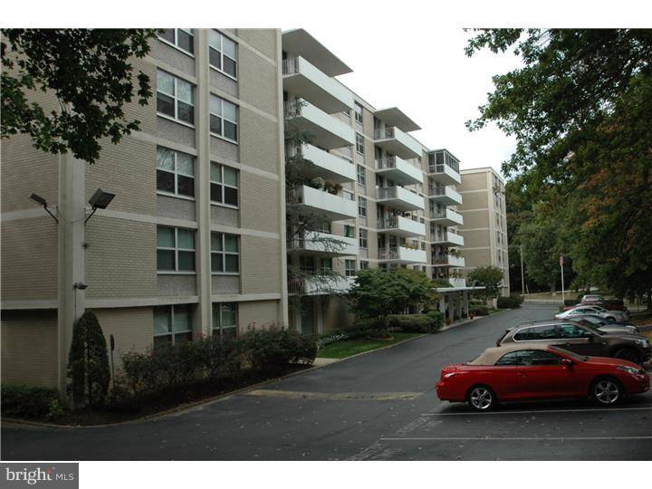 Elkins Park, PA 19027,7301 COVENTRY AVE #605