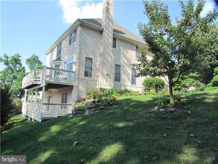 West Conshohocken, PA 19428,1116 RIVERVIEW LN