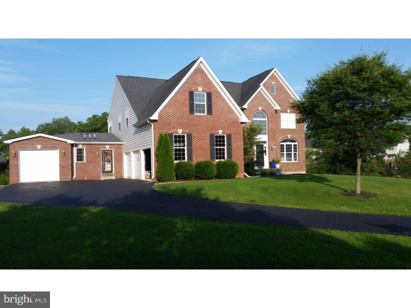 Royersford, PA 19468,3009 LEAF LN