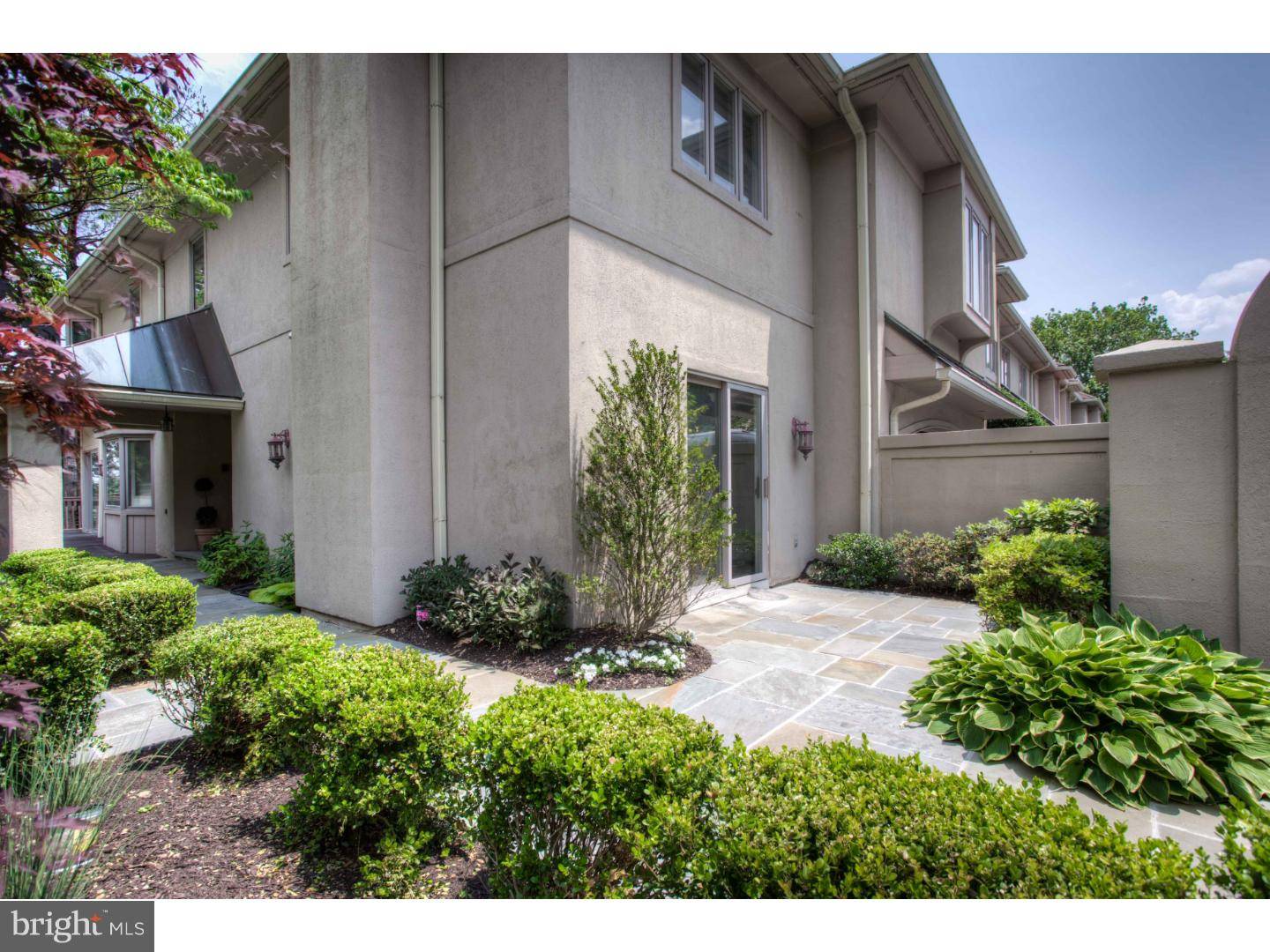 Bala Cynwyd, PA 19004,628 LINDY LN