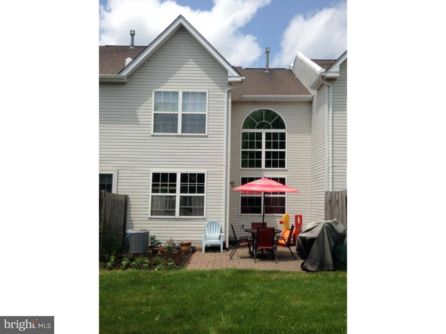 Harleysville, PA 19438,586 BLACKMOOR CT