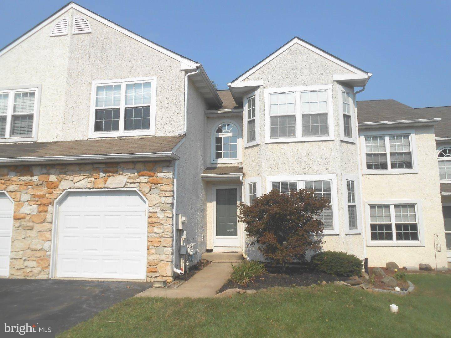 Maple Glen, PA 19002,1876 HOOD LN