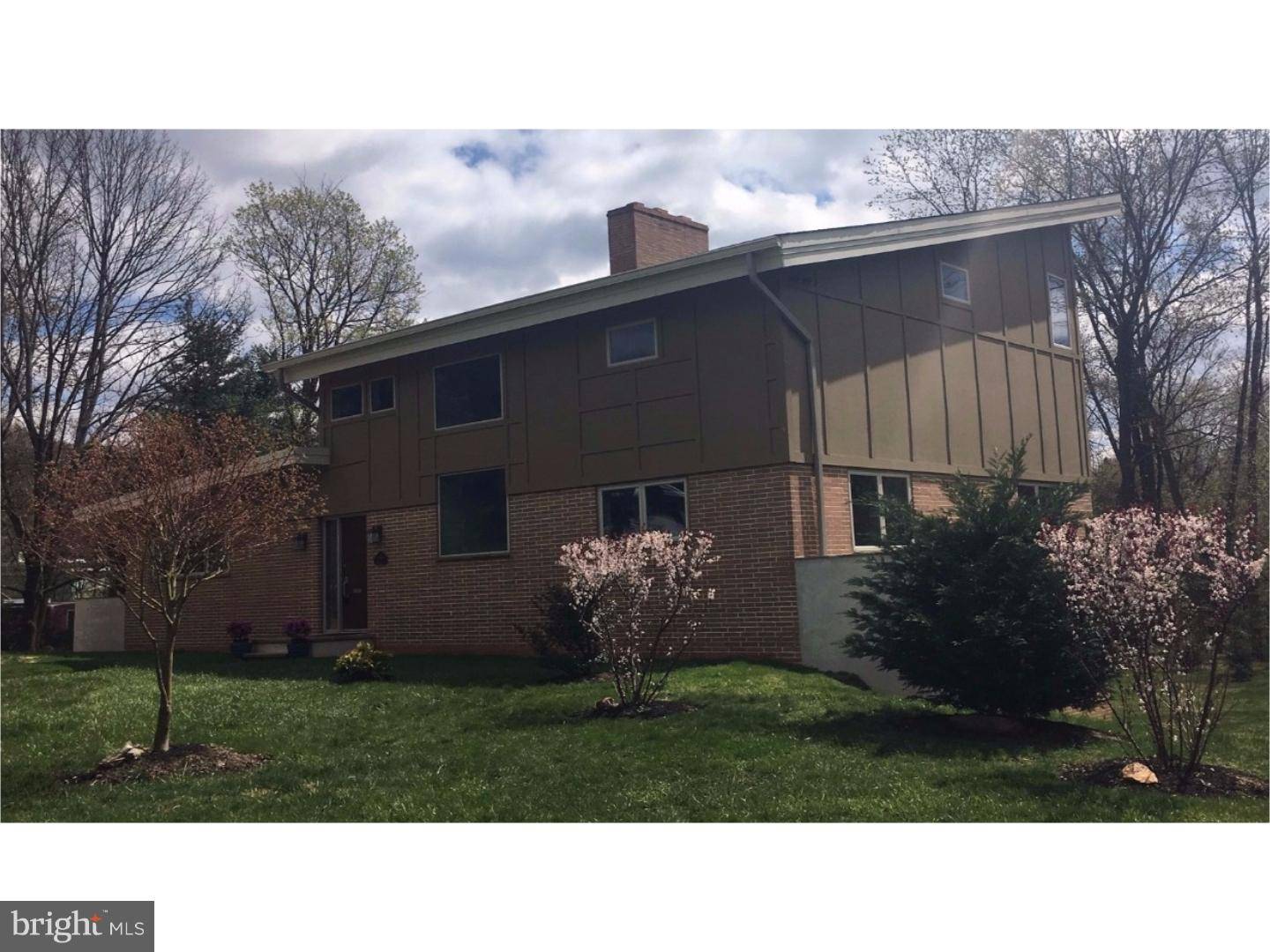 Glenside, PA 19038,8306 MACARTHUR RD