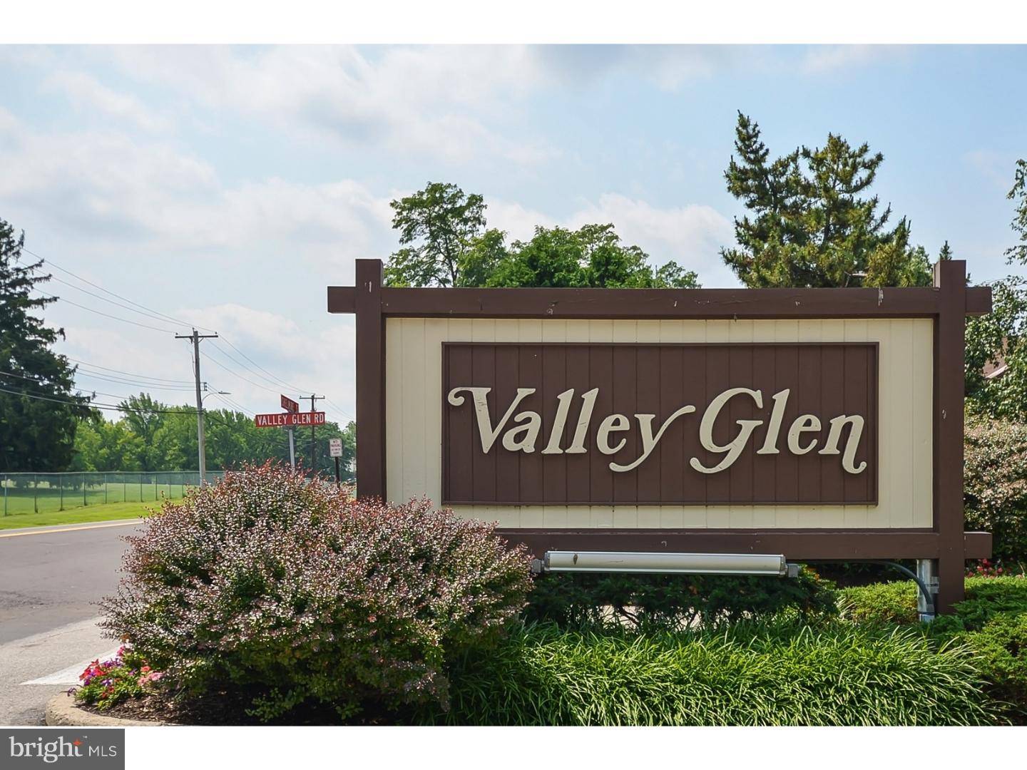 Elkins Park, PA 19027,410 GLEN LN #323