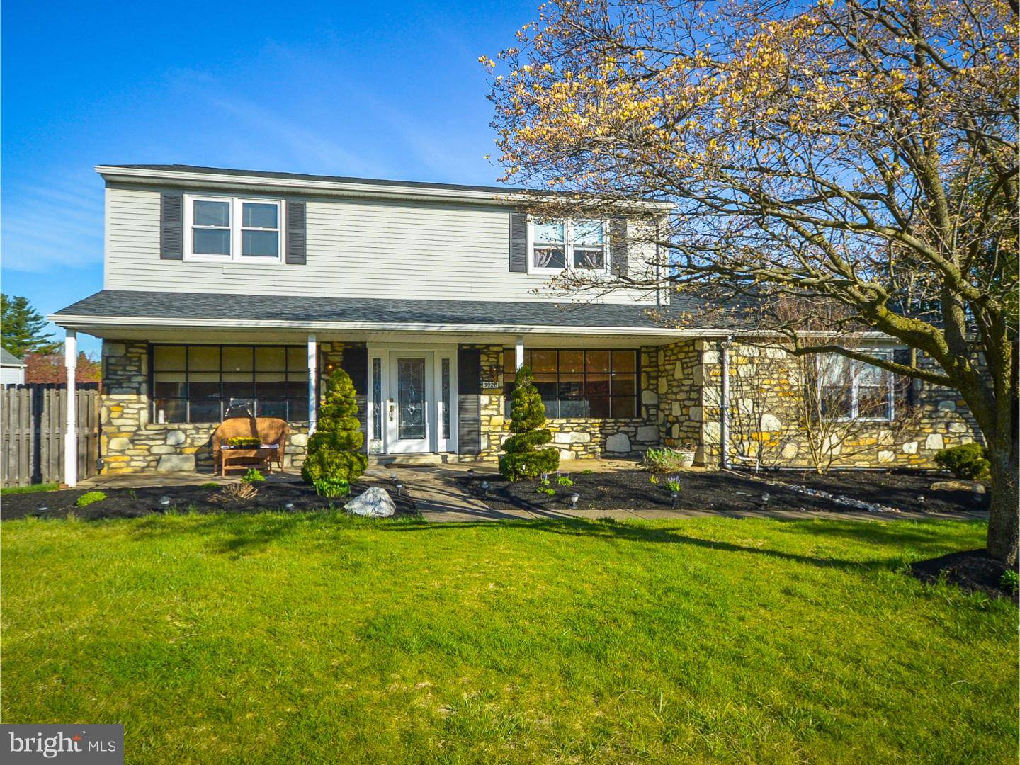 Huntingdon Valley, PA 19006,3928 DOVE CIR