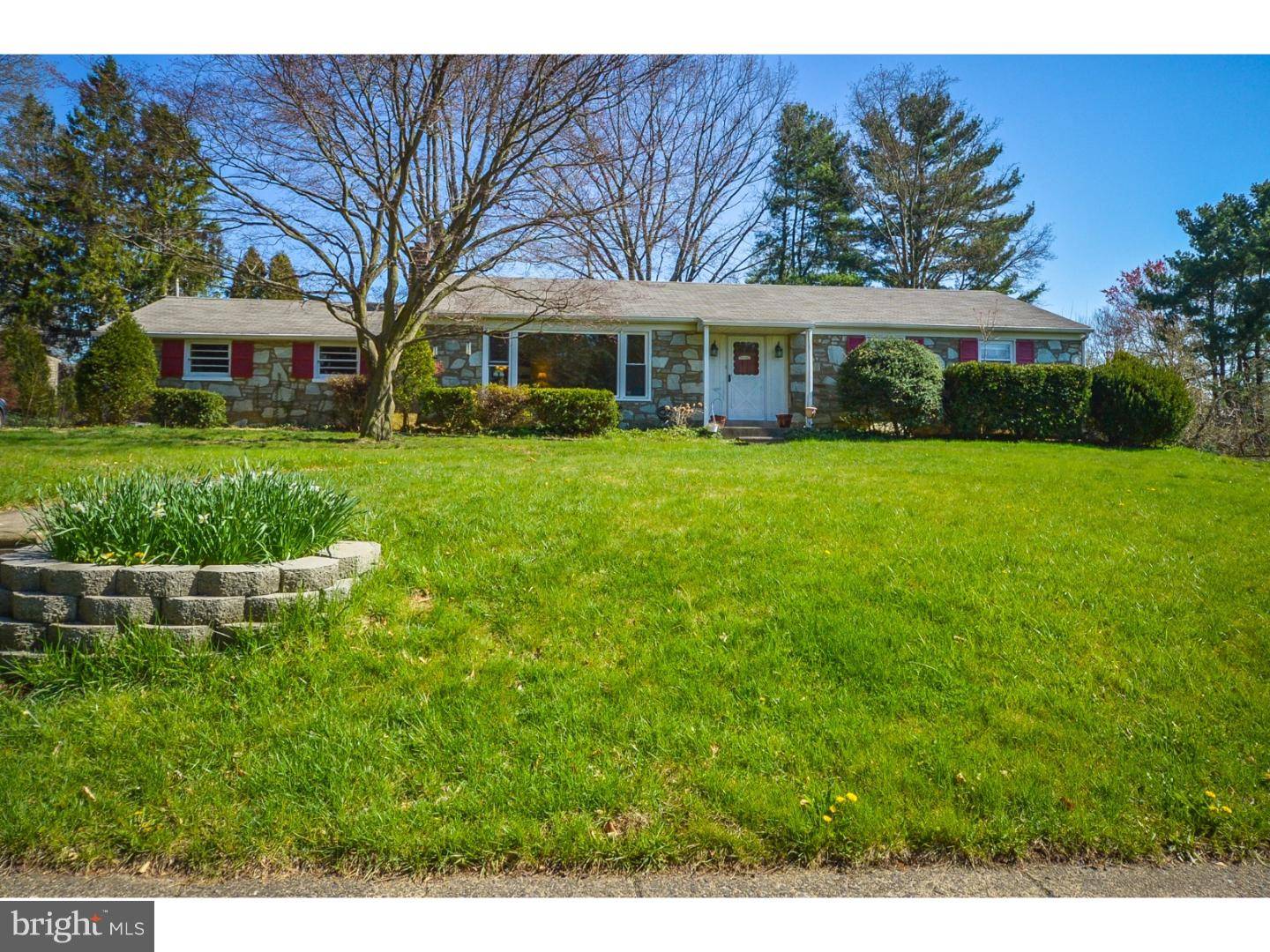 Huntingdon Valley, PA 19006,3883 BUCK RD