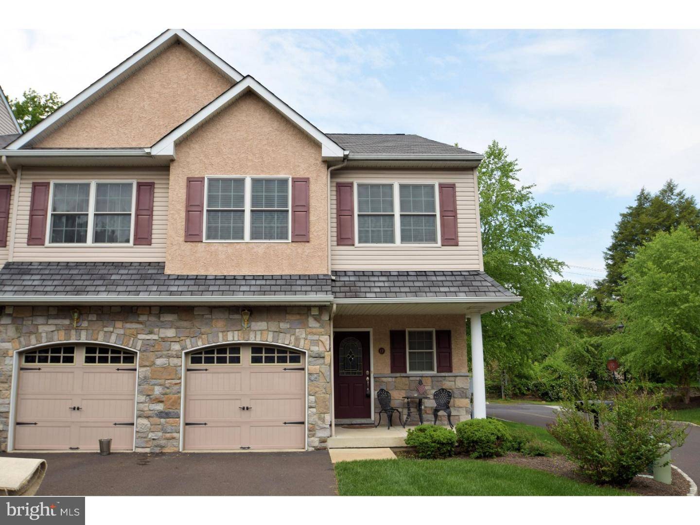 Hatboro, PA 19040,17 COBBLESTONE CIR