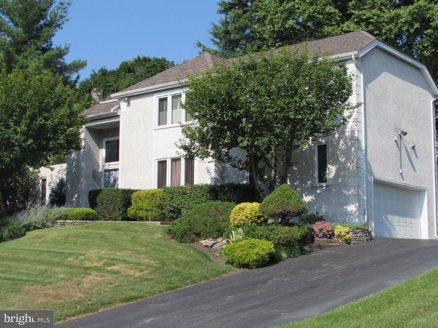 Wynnewood, PA 19096,532 FOXGLOVE LN