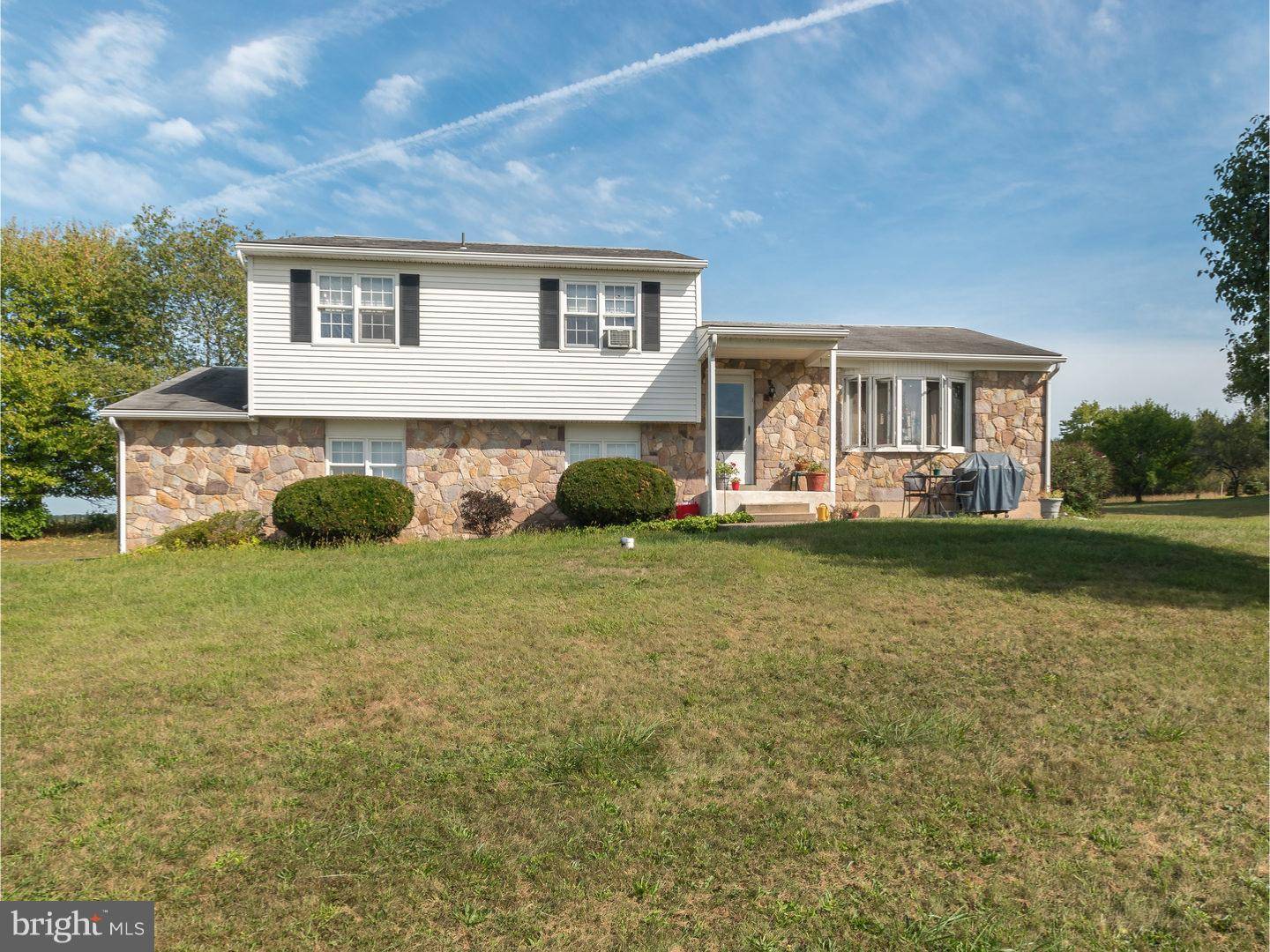 Green Lane, PA 18054,1155 GRAVEL PIKE