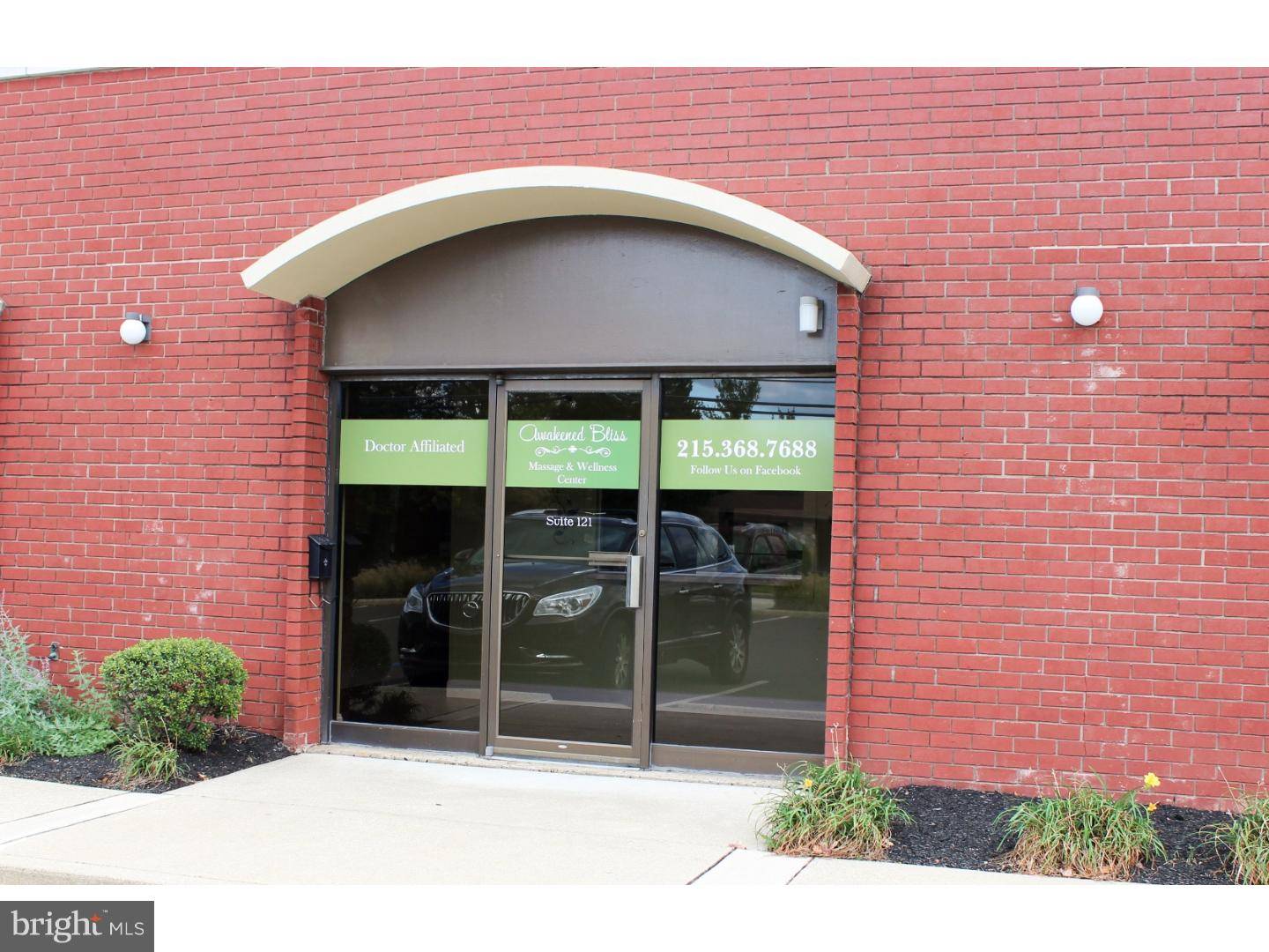 Lansdale, PA 19446,2031 N BROAD ST #W5