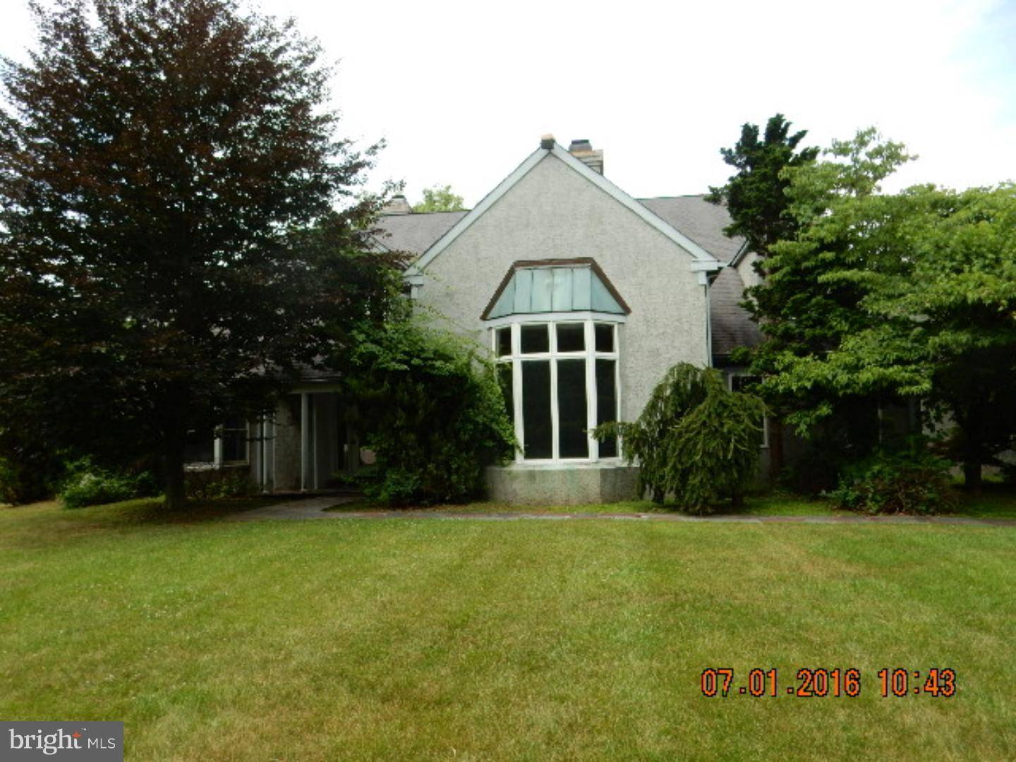 Gladwyne, PA 19035,1220 WATERFORD CT