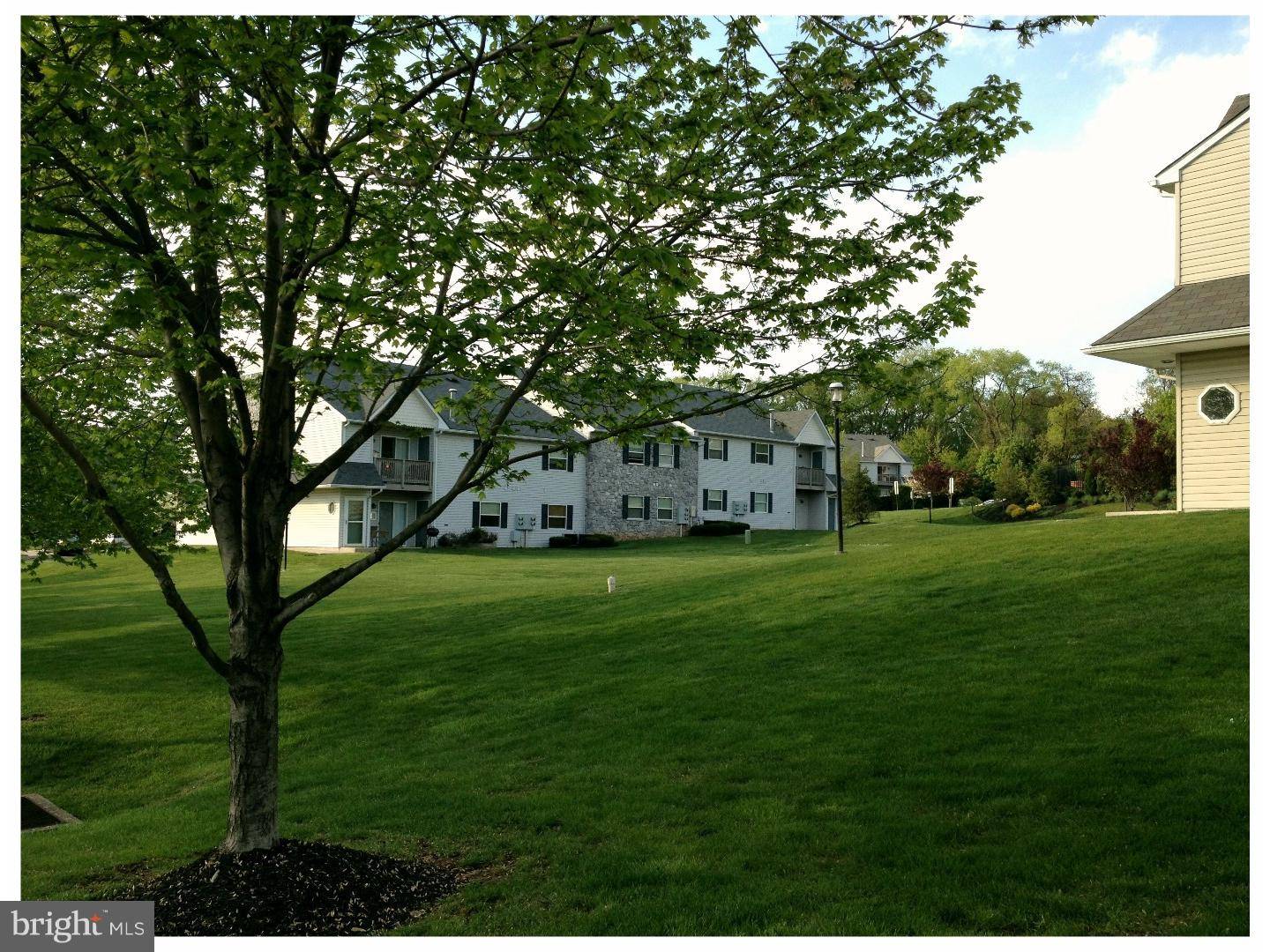 Royersford, PA 19468,108 HORSESHOE DR