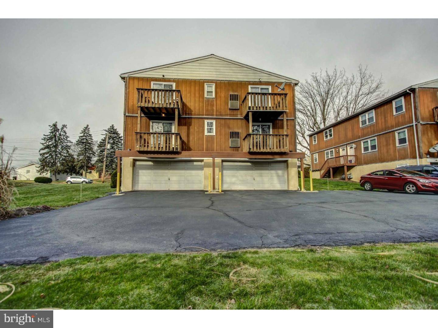 Lansdale, PA 19446,721 WILLOW ST #1B