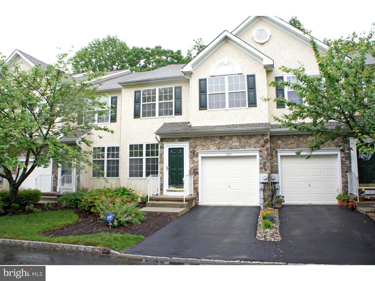 Newtown Square, PA 19073,2103 WOODSIDE LN