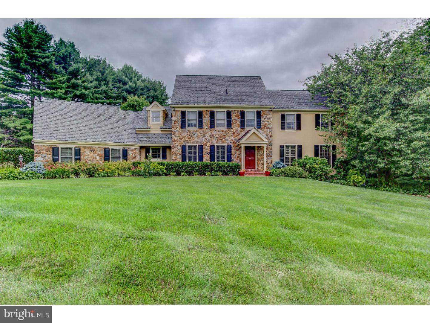 Chadds Ford, PA 19317,4 SHADOW LN