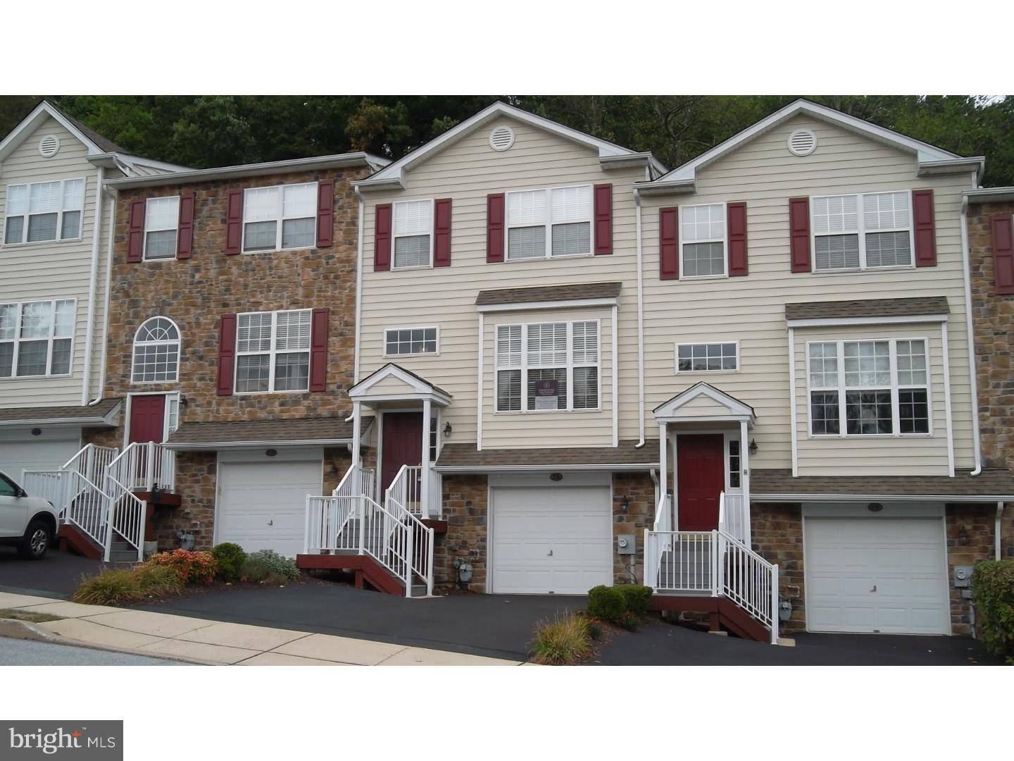 Malvern, PA 19355,276 YORKTOWN CT