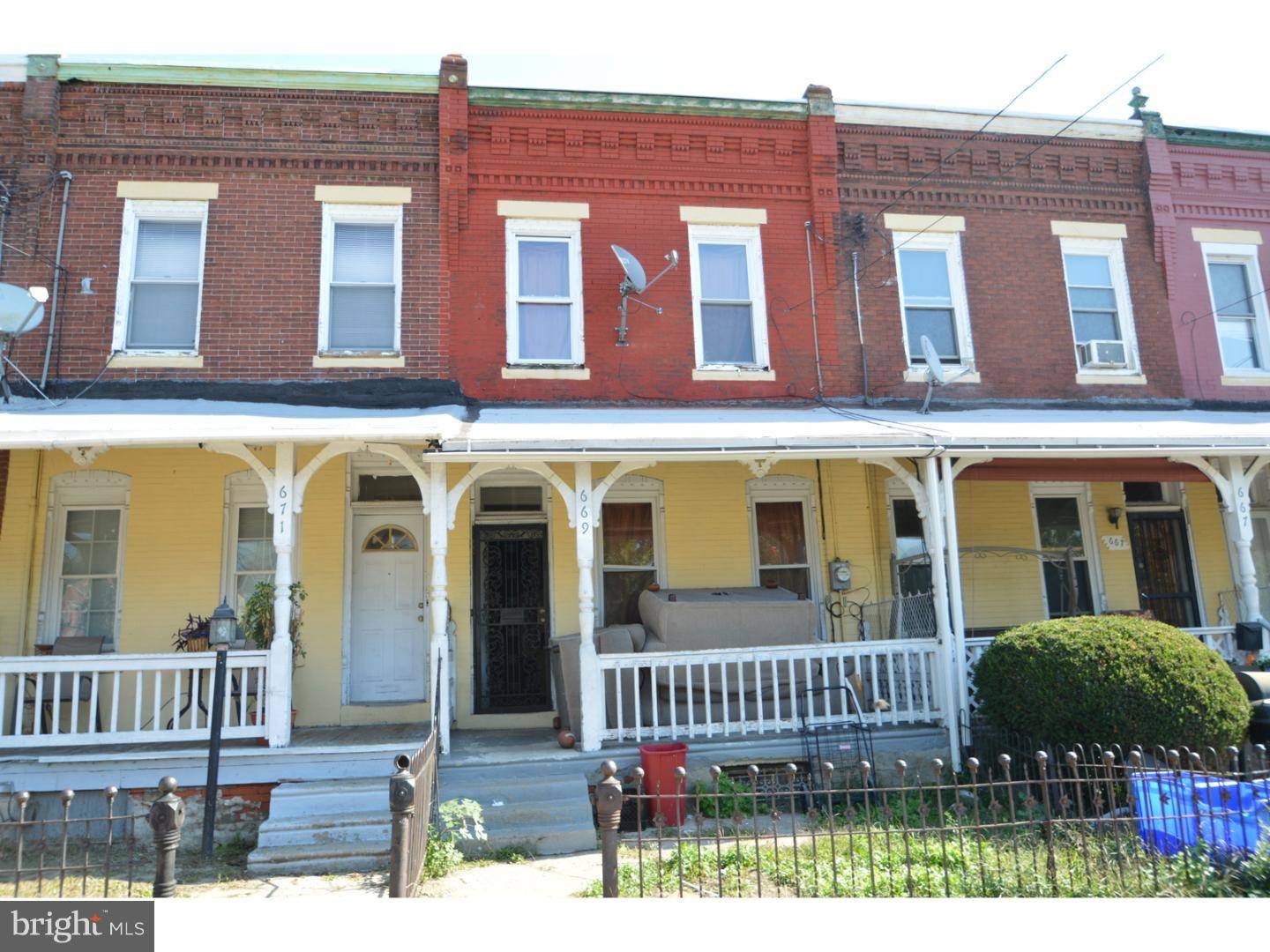 Philadelphia, PA 19104,669 N BROOKLYN ST