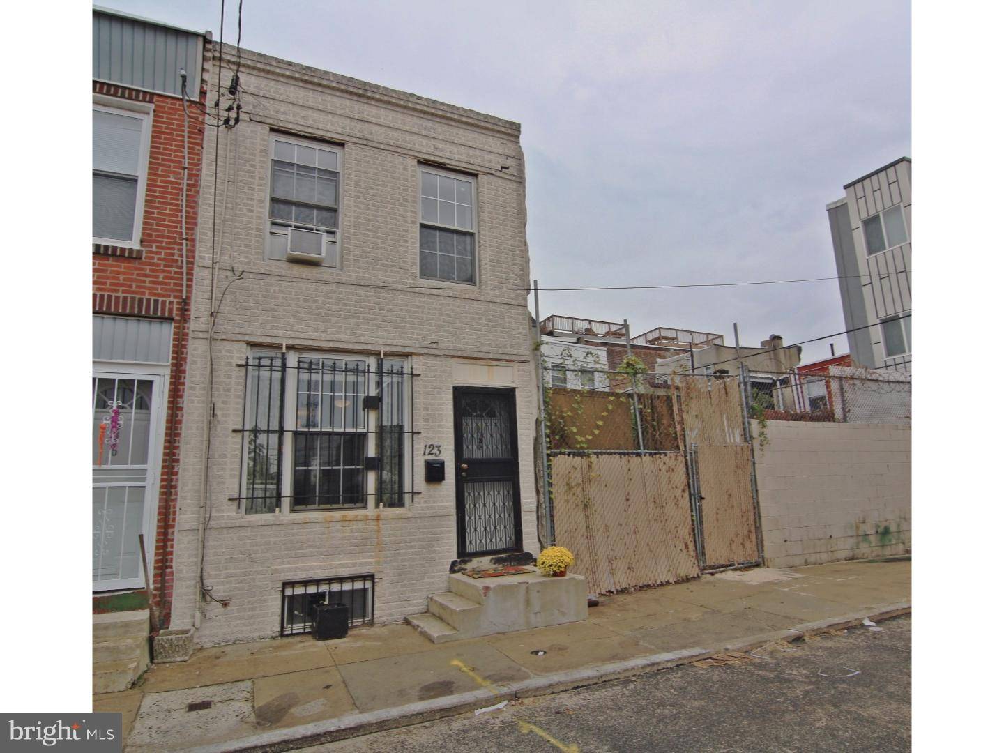 Philadelphia, PA 19147,1238 PETERS ST