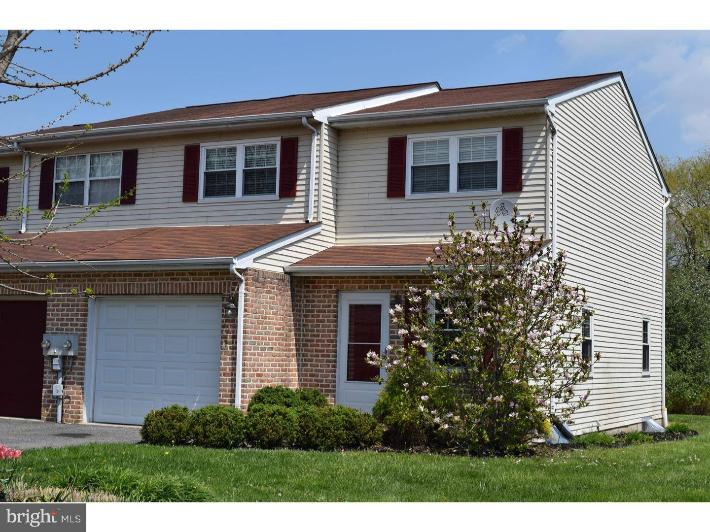 Hellertown, PA 18055,1625 ILONA DR