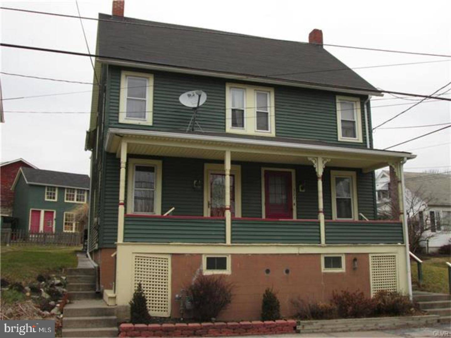 Nazareth, PA 18064,321 E WALNUT ST