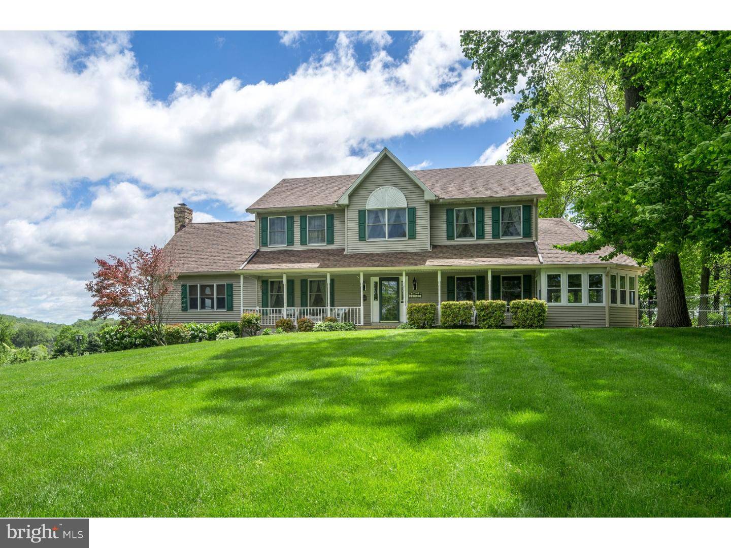 Hellertown, PA 18055,4151 COUNTRY SIDE LN