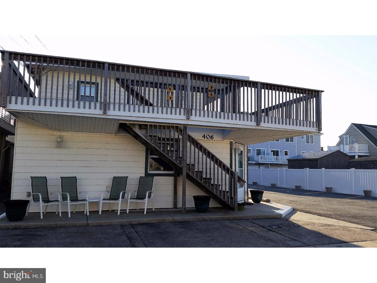 North Wildwood, NJ 08260,406 E 18TH AVE #1