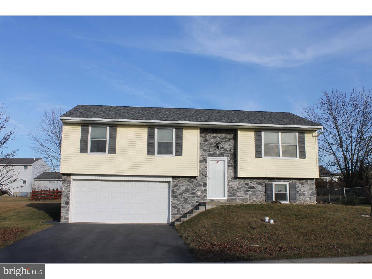 Newmanstown, PA 17073,16 ABBEY LN