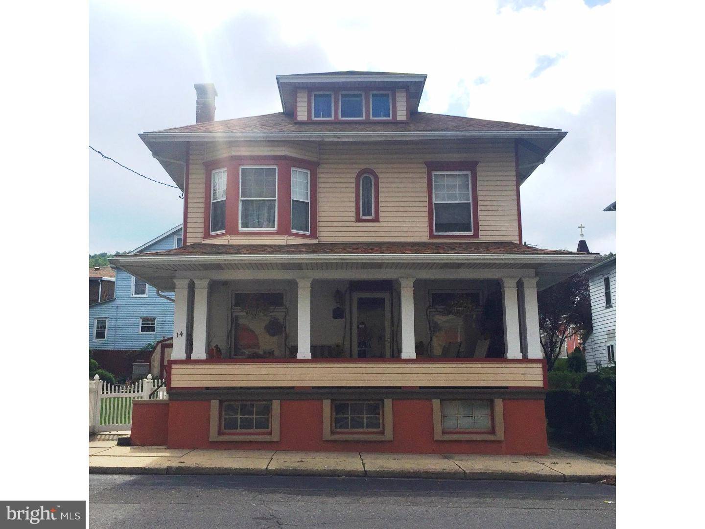 Lansford, PA 18232,14 E BERTSCH ST