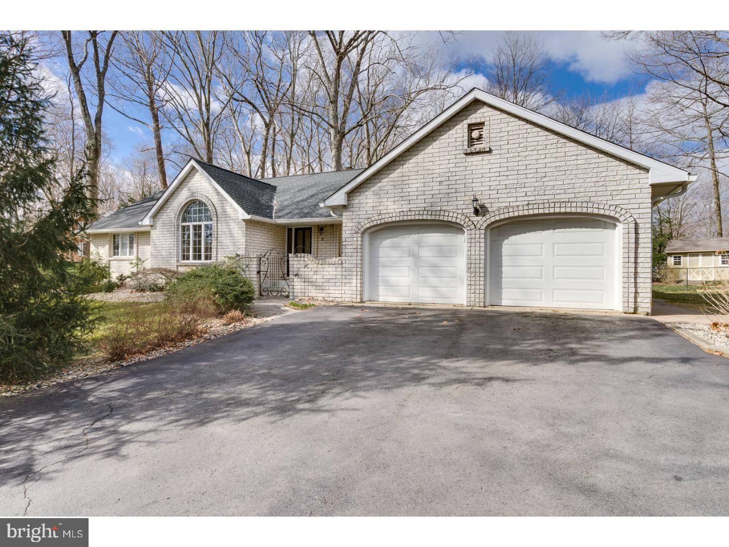 Wrightstown, NJ 08562,2 LEE CT