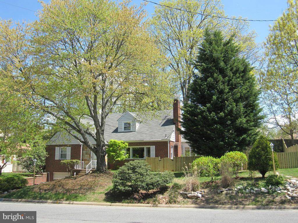 Annandale, VA 22003,4007 ROSE LN