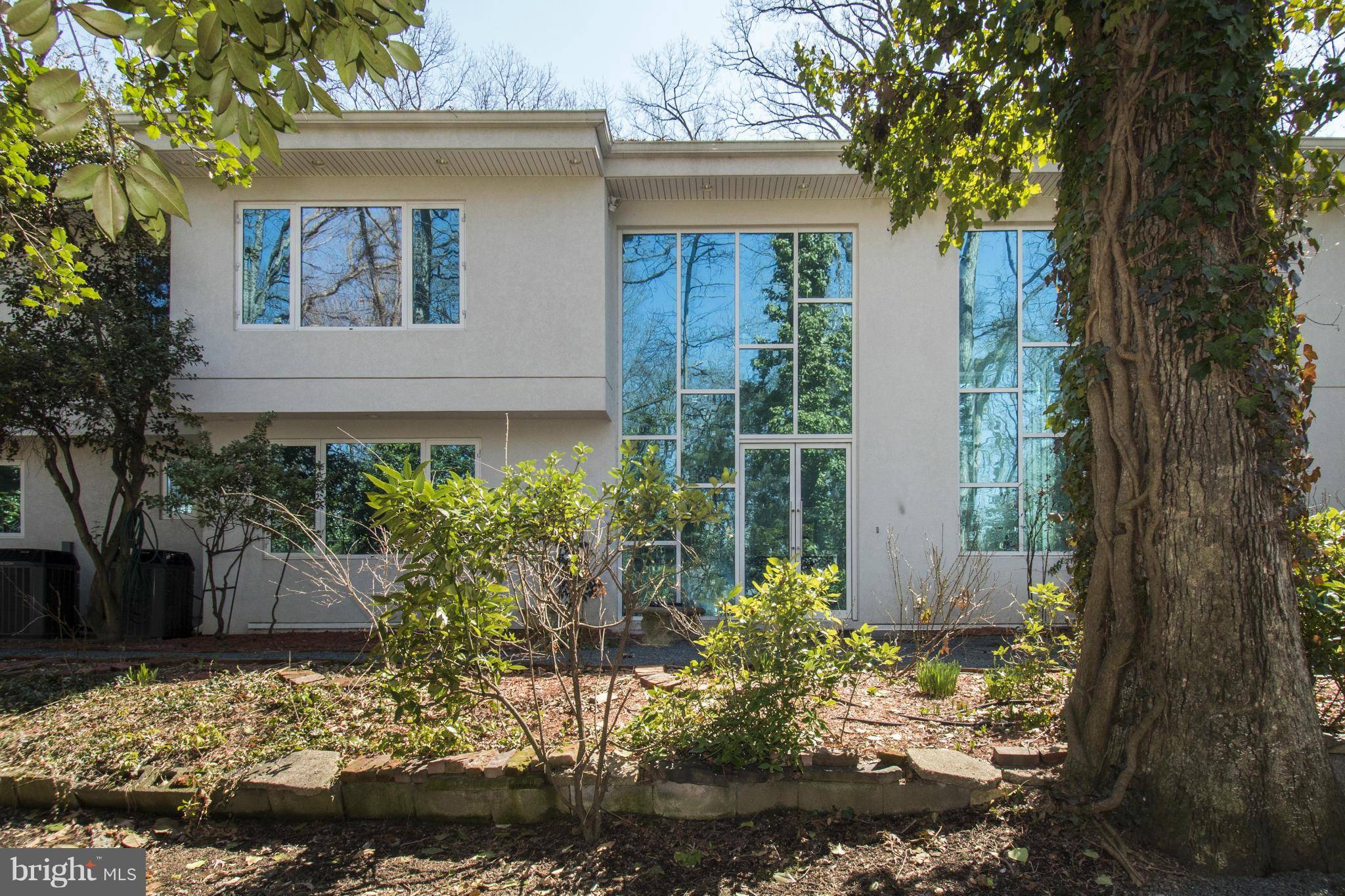 Alexandria, VA 22308,1308 NAMASSIN RD
