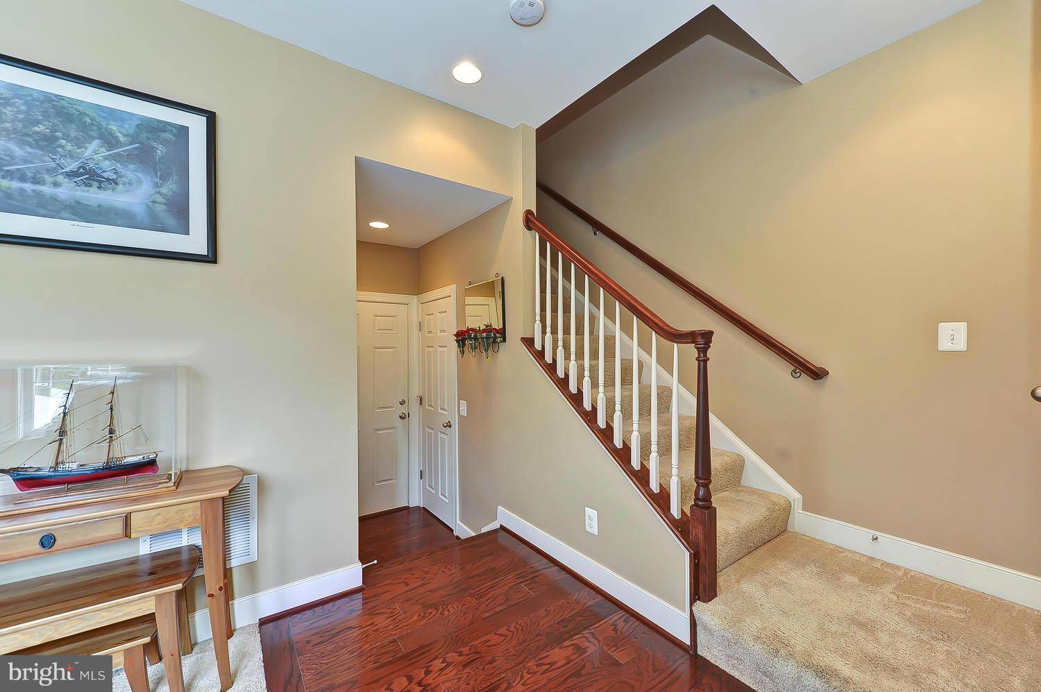 Alexandria, VA 22303,2078 HUNTING CREEK CT