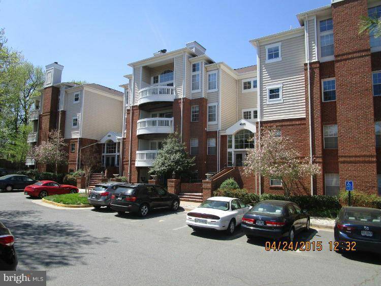 Fairfax, VA 22033,4225 MOZART BRIGADE LN #73