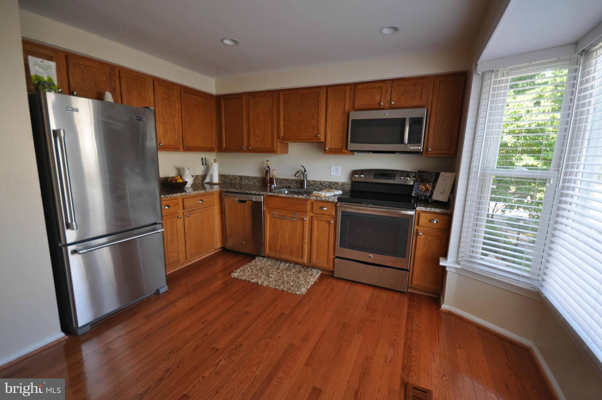 Alexandria, VA 22315,7405 MEADOWLEIGH WAY