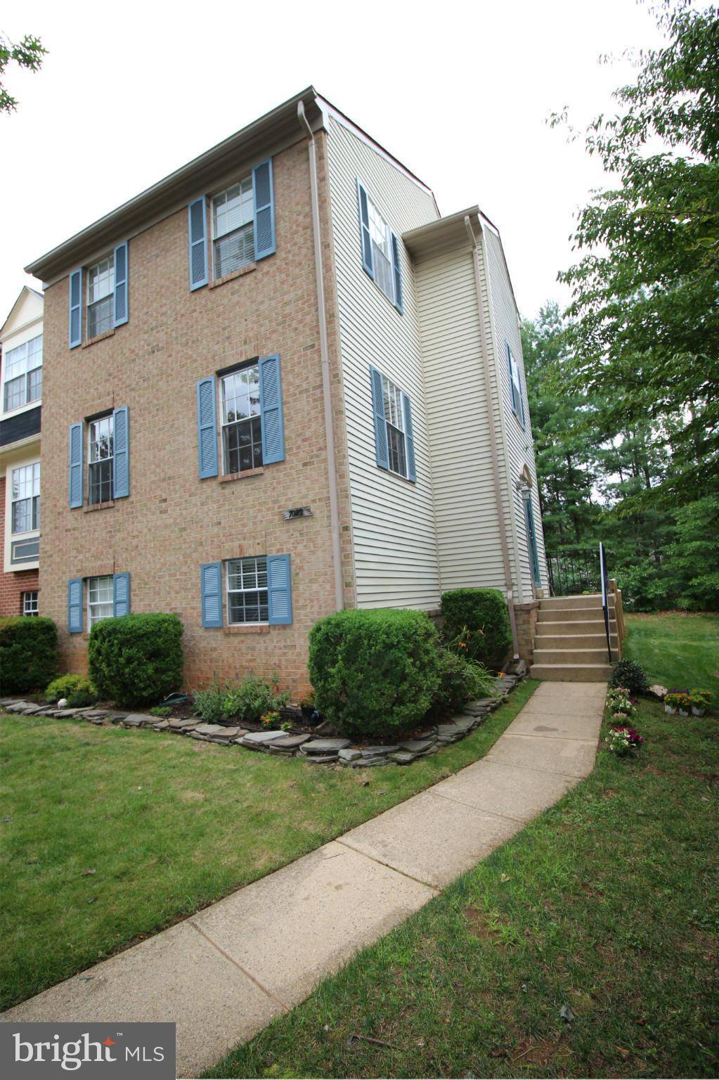 Springfield, VA 22152,7029 SOLOMON SEAL CT