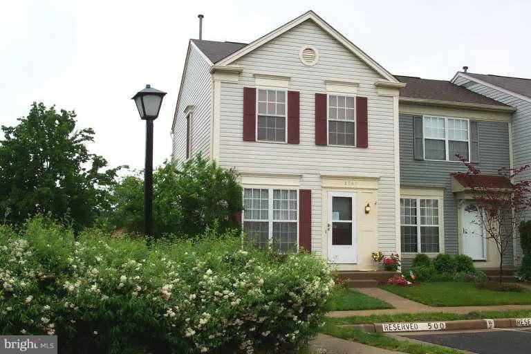 Alexandria, VA 22315,8061 TOPPER CT