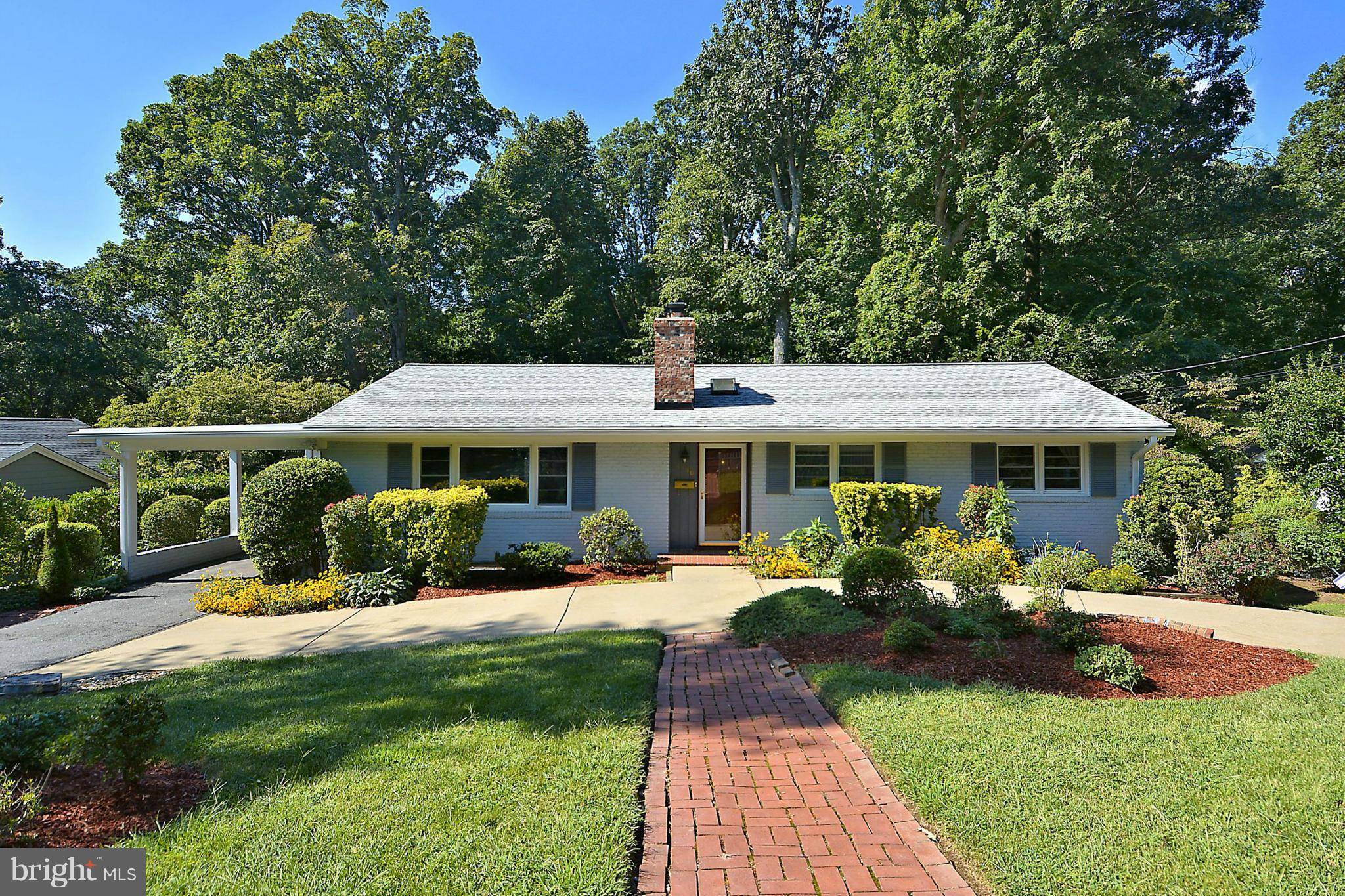 Mclean, VA 22101,1430 WAGGAMAN CIR